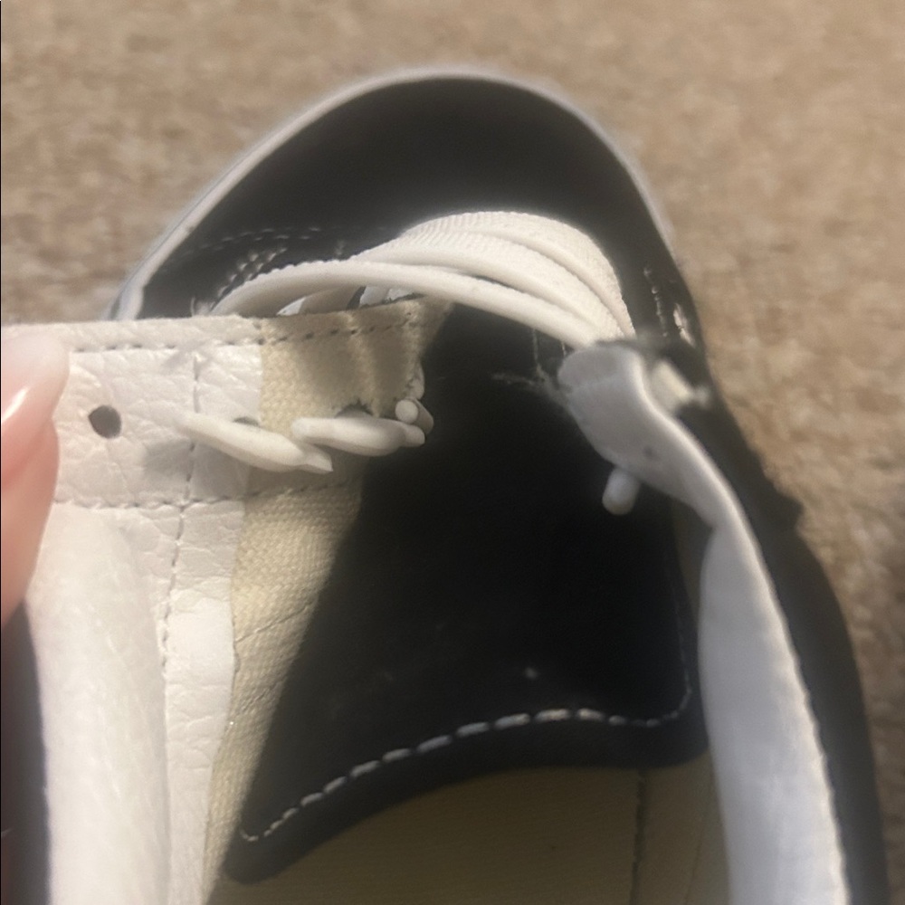 Vans Classic Black and White Low-Tops - Picture 8 of 8